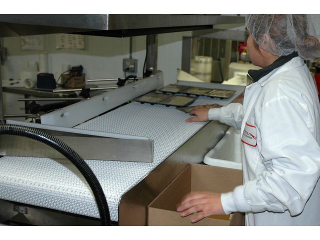 Solutions de convoyeurs pour la production des laitages et fromages | Dorner
