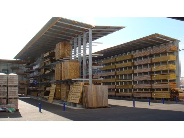 Rayonnages cantilever avec toit | OHRA