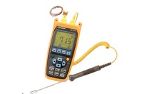 Thermomètre portable à quatre canaux équipé d&amp;#039;un enregistreur de données à interface USB HH147U