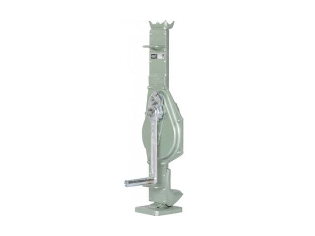 Cric à crémaillère stable