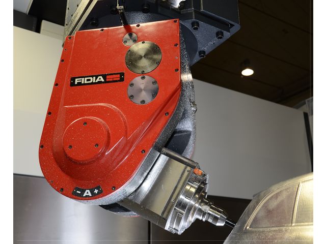 Centre de fraisage UGV 5 axes | FIDIA G996RT