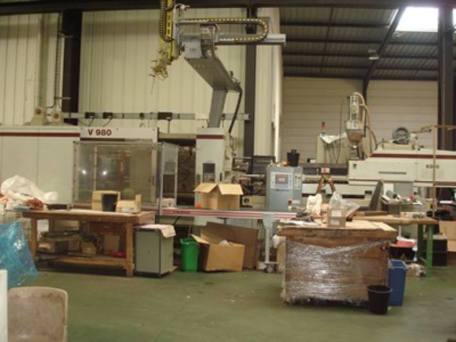 PRESSE A INJECTER NEGRIBOSSI 1000T
