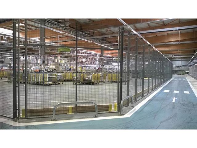 Cloisons industrielles grillagées pour protection de zones sensibles | DIPLEX