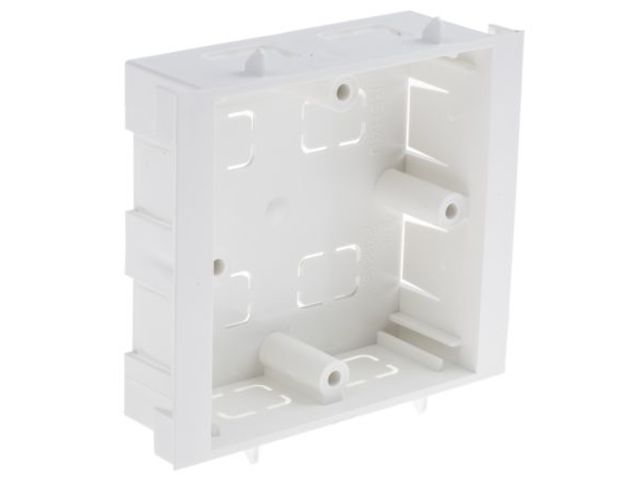 Single Bs Socket Box 25mm Data Trunking