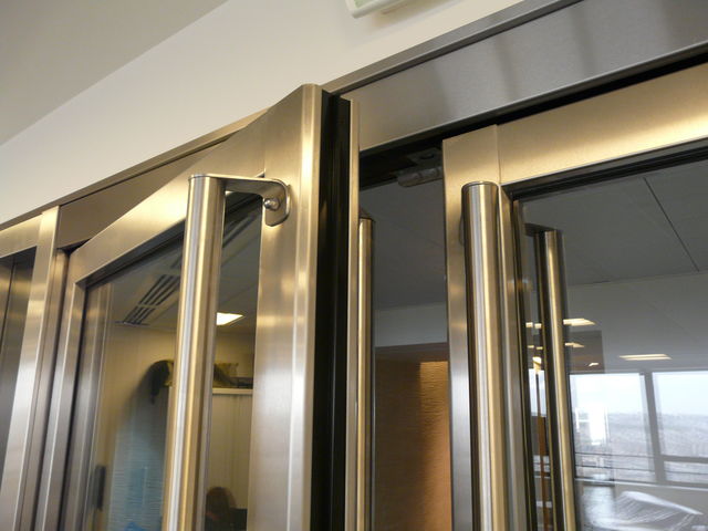 Porte vitrée coupe feu Néo Inox