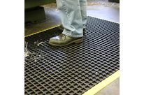 Caillebotis antidérapant à bords biseautés jaune