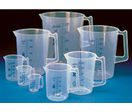 Becher en plastique