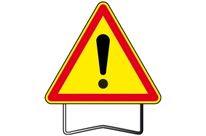 Panneaux de danger temporaire &amp;quot;AK14 Danger&amp;quot; sur pieds T1 taille 700