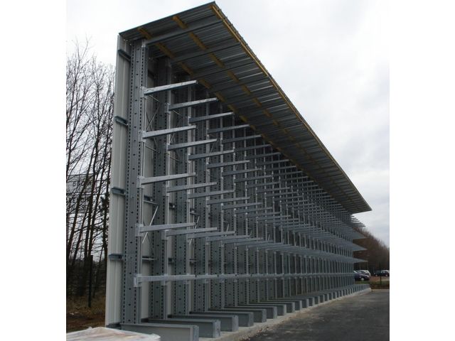 Cantilever exterieur