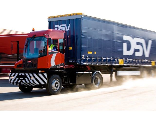 TRACTEURS DE DISTRIBUTION  PLUS DE 5T KALMAR