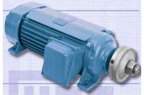 Moteur triphasé pour mandrin de scie