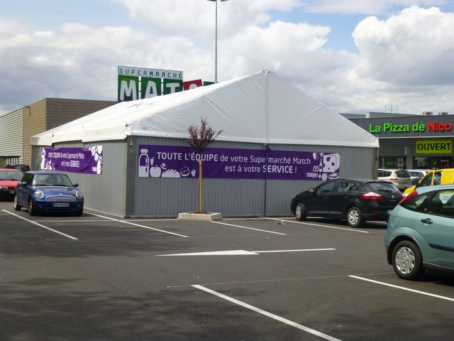 Chapiteau de stockage