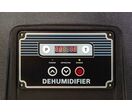 Déshumidificateur pro mobile industriel 90 L/jour en polyéthylène (PE) avec pompe de relevage et chauffage soufflant 3 kW - Efficacité optimale MW Tools BDP90WEL