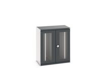 Armoire lourde CUBIO à portes vitrées et panneaux perforés coulissants