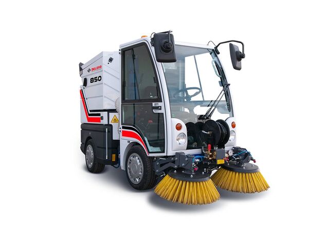 Balayeuse de voirie aspirante pour nettoyage urbain | DULEVO 850 EU4