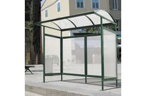 Abribus en acier toiture et parois en polycarbonate alvéolaire Andria