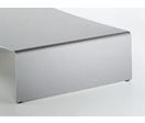 Table basse en feuille d'aluminium