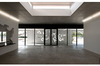 PORTE LOURDE SATIN MOON®