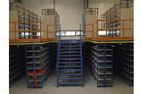 Plateforme sur rayonnage