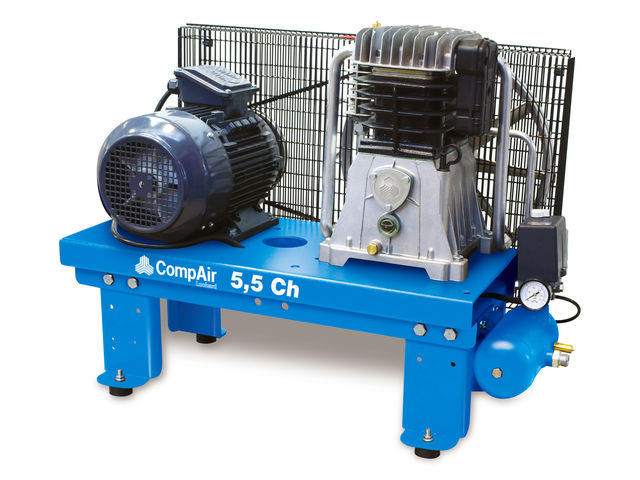 Compresseur d'air à pistons / Vitesse lente / 5,5 Ch / 400 V Tri / Sur châssis 