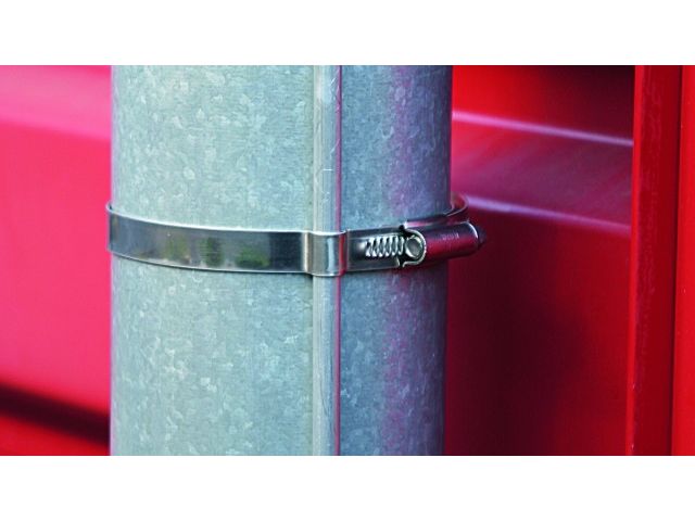 Supports conducteurs pour descentes gouttières