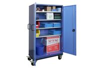 Armoire mobile à portes battantes - 4 étagères