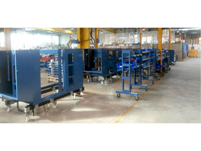 Assemblage de pièces métalliques 