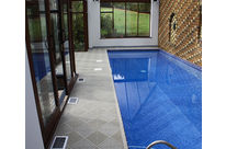 Caillebotis pour piscines | BERGO