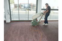 Fourniture et pose de SOL COULE