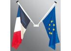 Kit support mural avec 2 mâts et 2 pavillons (FR & EU)
