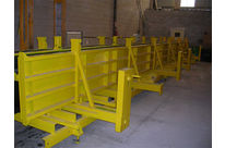 Moule de poutre multi-poches avec fond amovible