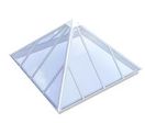 Lanterneau architectural en forme de pyramide : Pyratec