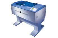 Machine de gravure et découpe : Laser GCC Pro Mercury 12 Watts
