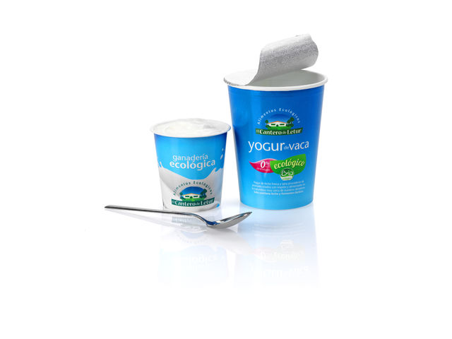 Pot yaourt en carton