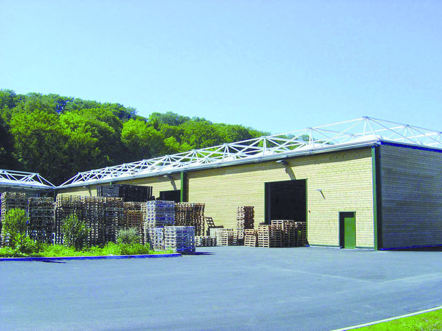 Bâtiment polyvalent industriel: Revolution