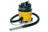 Aspirateurs industriels NUMATIC pour l’enlèvement des poussières dangereuses