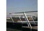 Garde-corps autoportant en aluminium pour plateformes, terrasses et toitures