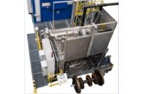 Machine de nettoyage pour essieux de trains 