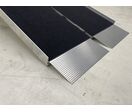 Rampe d'accès en aluminium 350 kg - 2100 x 760 mm - largeur utile 730 mm - Pliable en 4 sections MW Tools ARP20210
