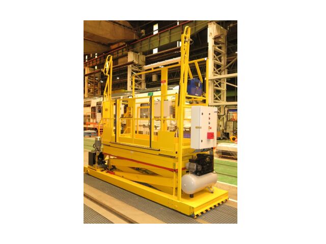 Plateforme élévatrice mobile de personnel avec portillon d’accès | HLS INDUSTRIE 