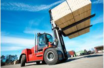 CHARIOTS ELEVATEURS "MEDIUM" 9 A 18 TONNES KALMAR 