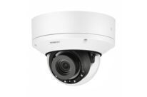 Dome IP 8 MPxls 4K VF Zoom x3 IR 40m | Serviacom Proaccess