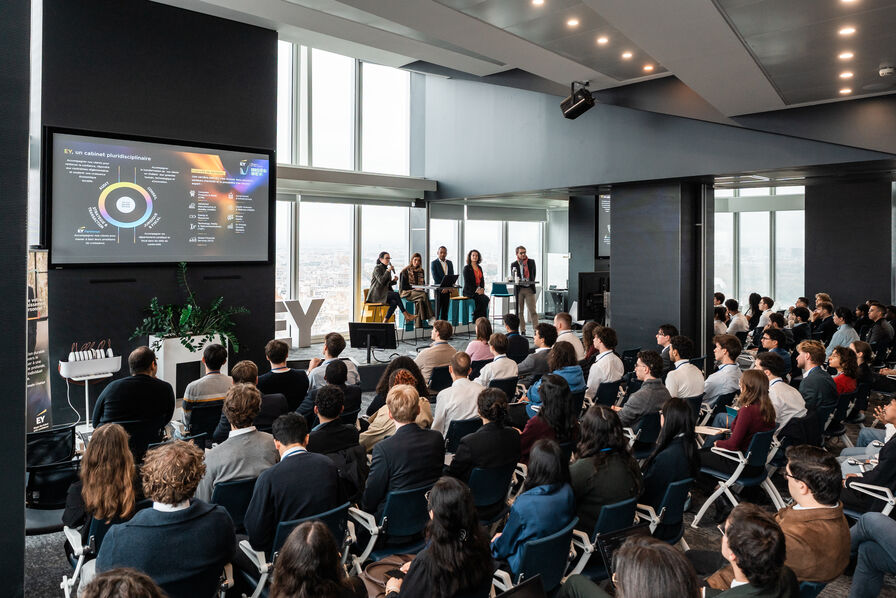 EY mise sur les talents ingénieurs : immersion au cœur d’une journée portes ouvertes exceptionnelle