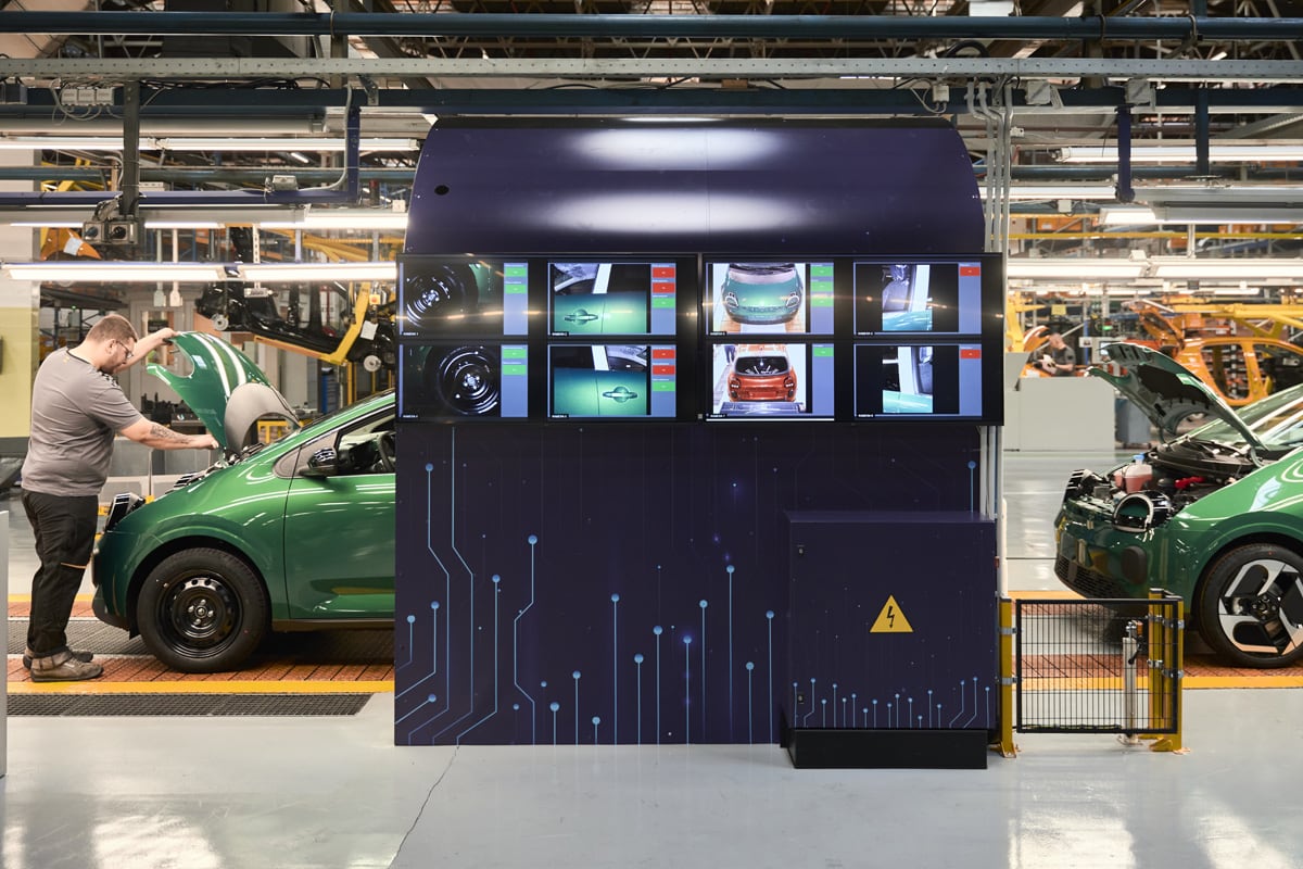 «Tout le monde vise à être en dessous de trente-six mois» : les constructeurs automobiles européens lancés dans une course contre la montre pour concevoir et produire plus vite