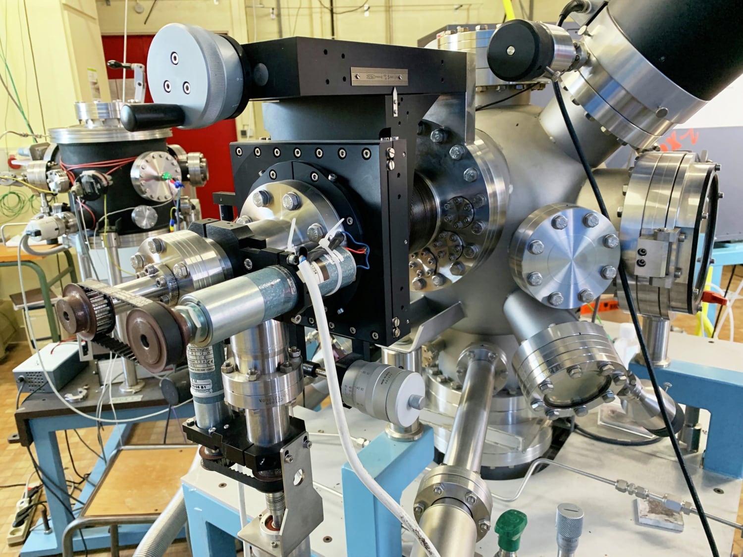 Ce matériau rare est essentiel pour la fabrication de panneaux solaires : des chercheurs normands cherchent à remplacer l’indium