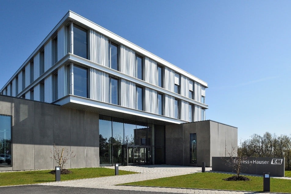Près de Mulhouse, Endress+Hauser investit annuellement 10 à 12 millions d’euros dans le plus grand site de fabrication de débitmètres électromagnétiques au monde