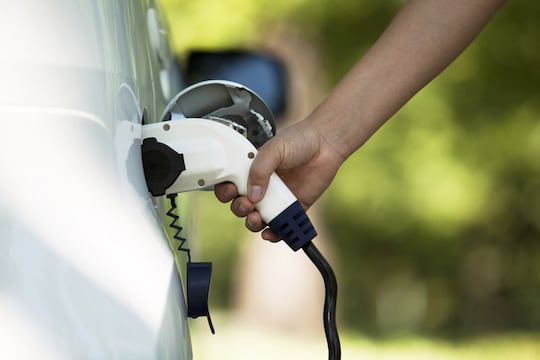 Entreprises : est-ce le moment de passer à l’électrique ?