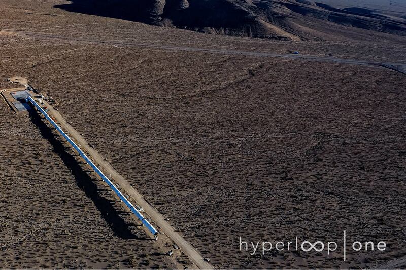 [Photo] Hyperloop One dévoile les premières images de son tunnel DevLoop