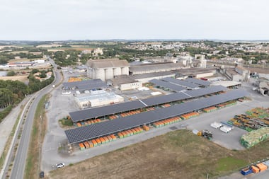 Un projet en partie financé par ses salariés : dans l’Aude, la coopérative agroalimentaire Arterris produit de l’électricité solaire pour ses propres besoins (et la partage avec ses voisins)