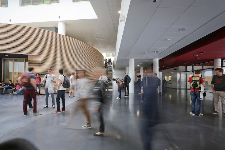 Etudiants école d'ingénieurs ENSE3 grenoble INP